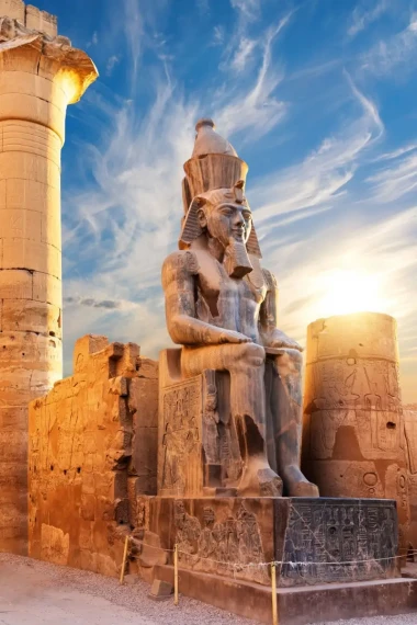 Tours El Cairo y Crucero por el Nilo por Avión Tours El Cairo y Crucero por el Nilo por Avión
